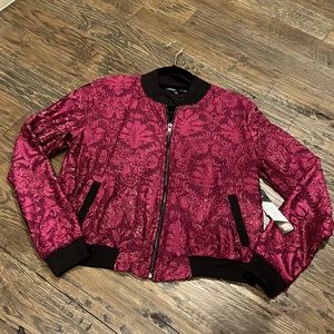 LuLaRoe Elegant Stevie- NWT